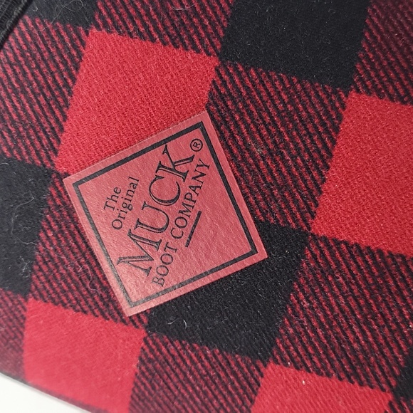 Muck Boot Company Size 2 - Picture 6 of 8